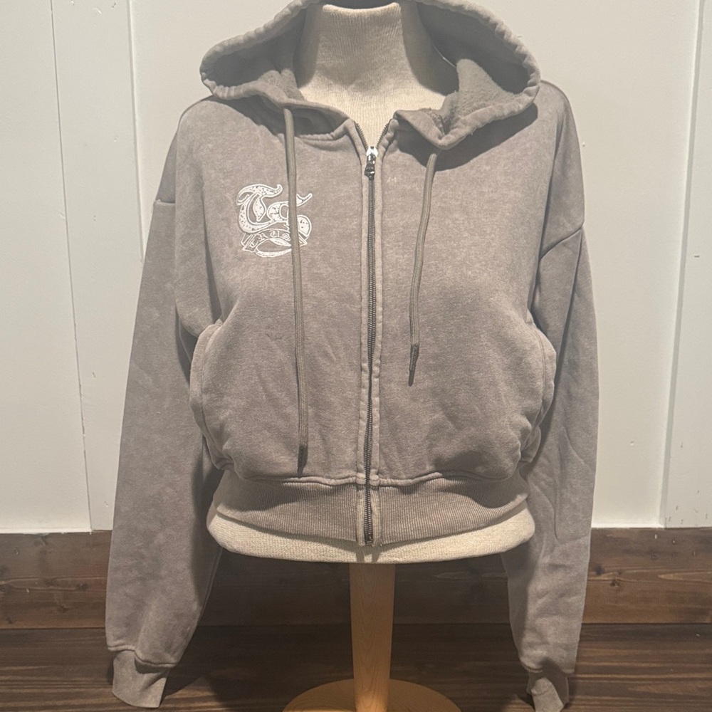 Casual Grayish-Khaki Colored Cropped Red Fox Hooded Zip-Up Jacket- Size M